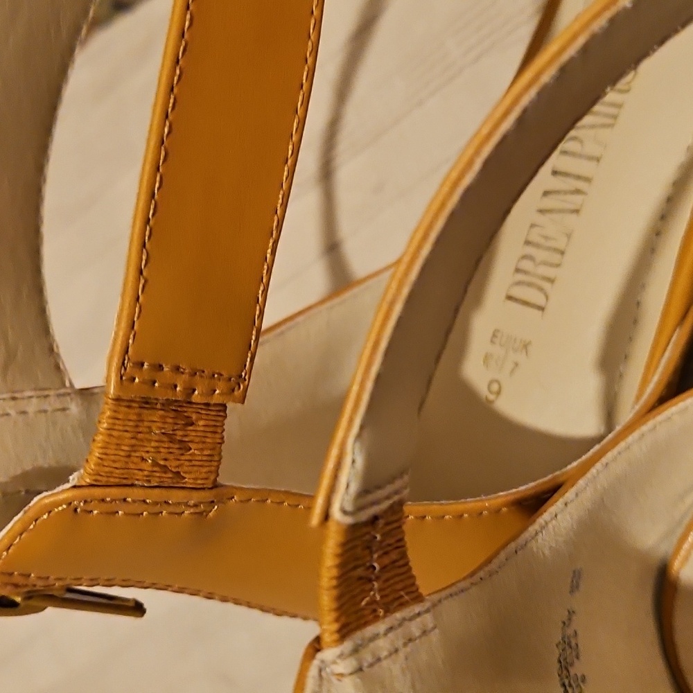 Dream Pairs Pointed Toe Tan Ankle Strap Shoes - Picture 6 of 11